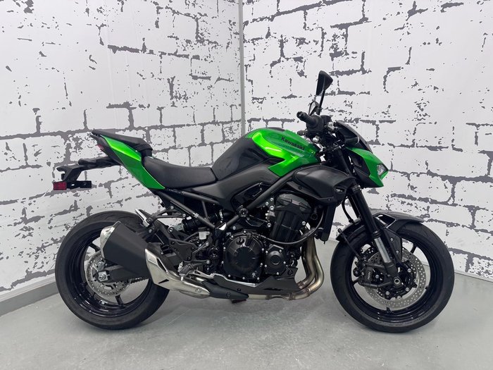 2026 Kawasaki Z900 (ZR900S) Z Green