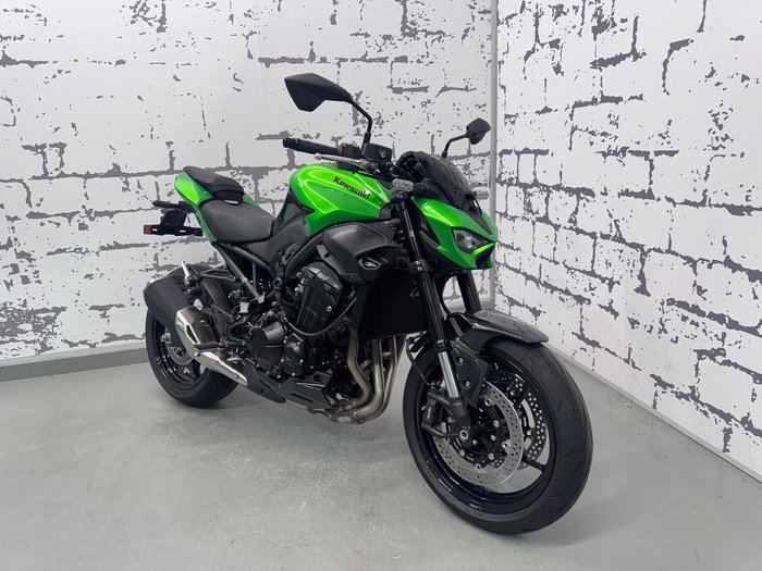 2026 Kawasaki Z900 (ZR900S) Z Green