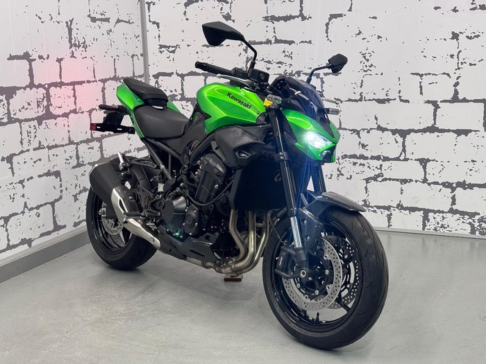 2026 Kawasaki Z900 (ZR900S) Z Green