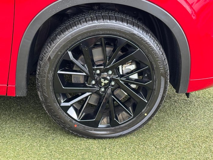 2025 Mitsubishi Outlander PHEV GSR