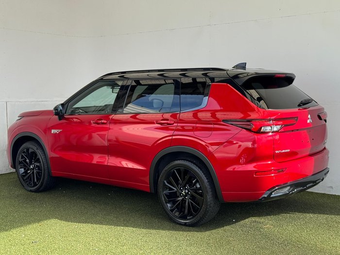 2025 Mitsubishi Outlander PHEV GSR