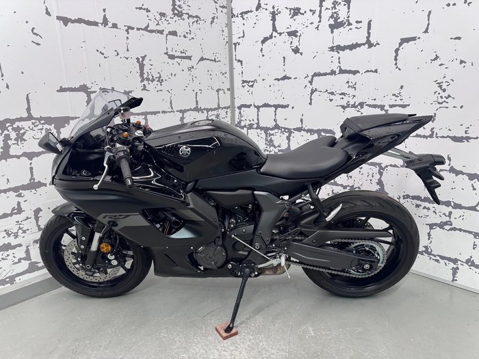 2025 Yamaha YZF-R7 LAMs YZF-R Black