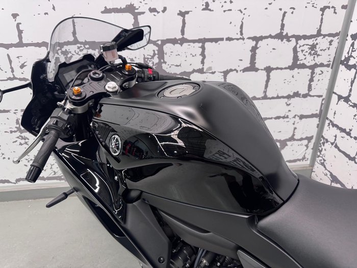 2025 Yamaha YZF-R7 LAMs YZF-R Black