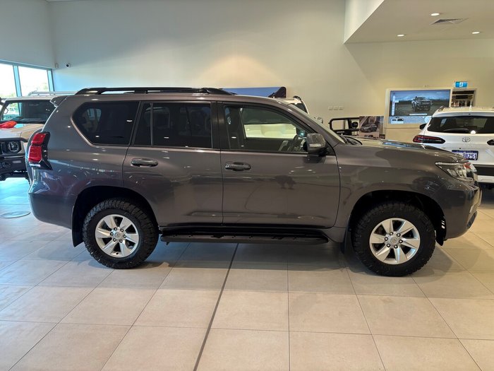 2023 Toyota Prado DSL WGN AT GXL