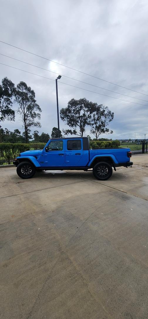 2022 Jeep Gladiator Night Eagle
