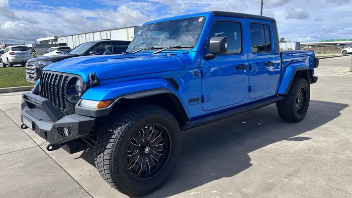 2022 Jeep Gladiator Night Eagle