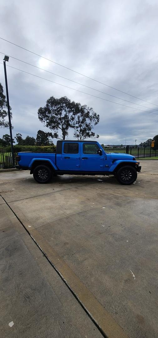 2022 Jeep Gladiator Night Eagle