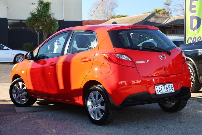 2013 Mazda 2 Neo Sport
