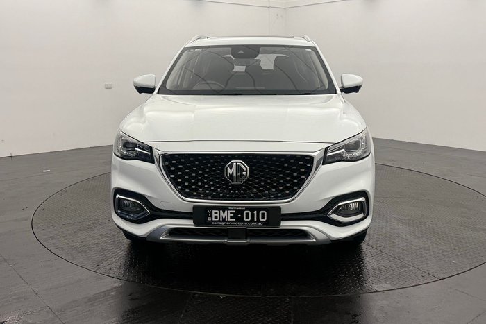 2021 MG HS Essence