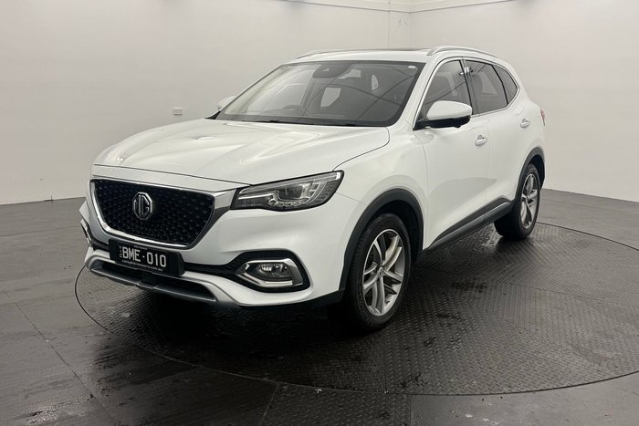 2021 MG HS Essence