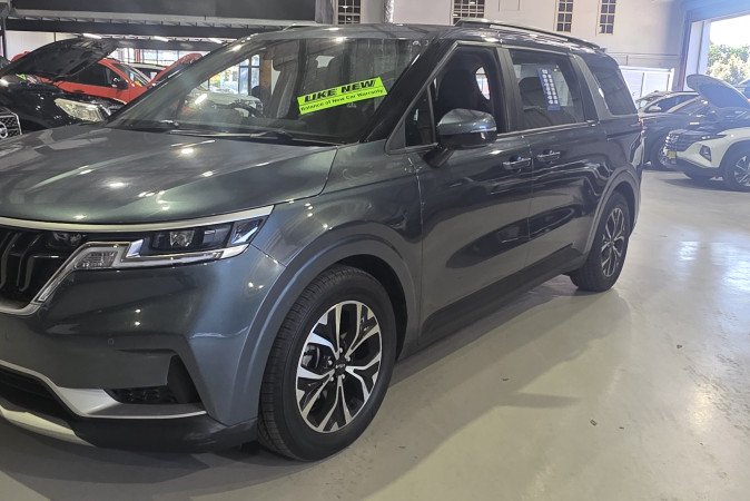 2022 KIA CARNIVAL Si