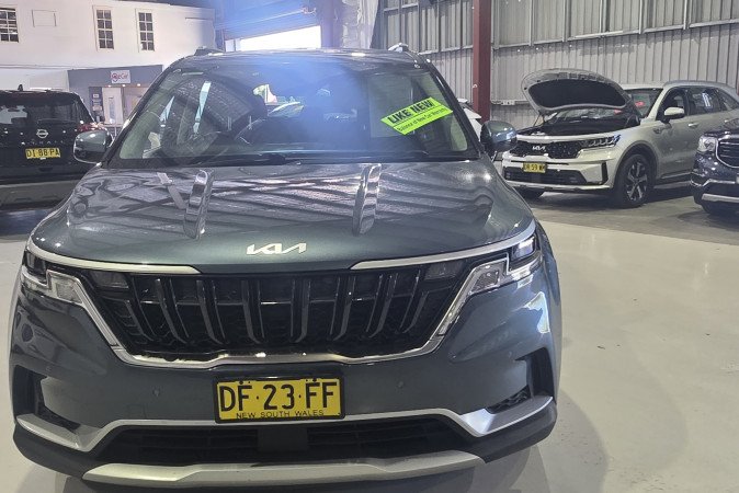 2022 KIA CARNIVAL Si