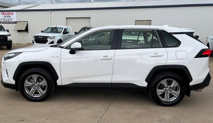 2024 Toyota RAV4 GX