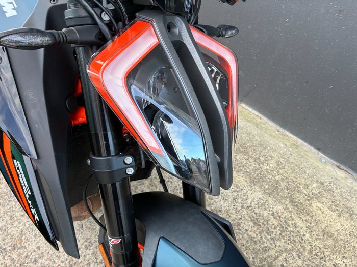 2022 Ktm 1290 SUPER DUKE R BLACK