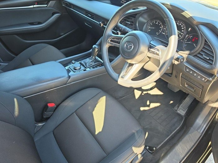 2022 Mazda 3 G20 Pure