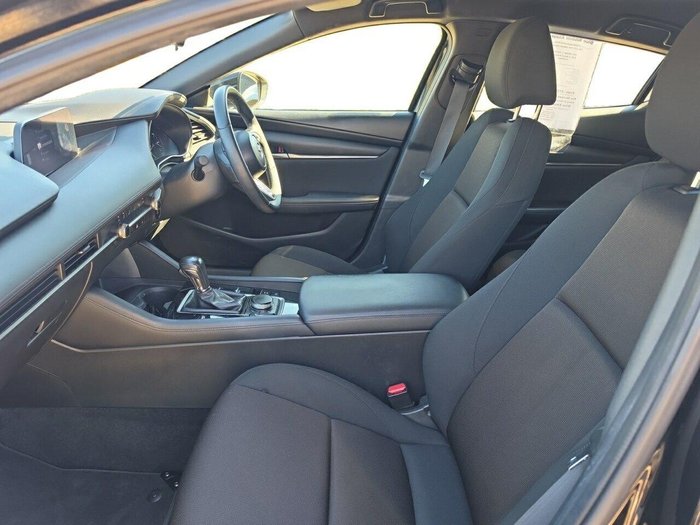 2022 Mazda 3 G20 Pure