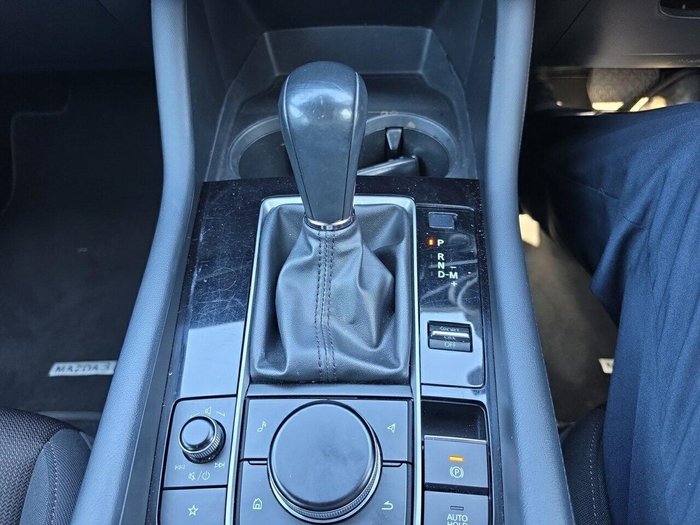 2022 Mazda 3 G20 Pure