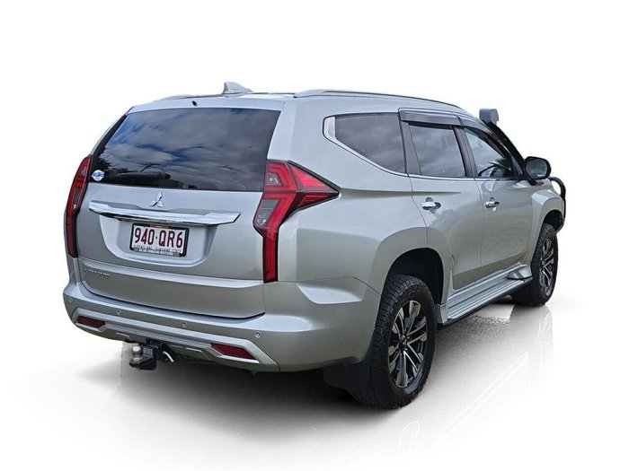 2020 Mitsubishi Pajero Sport GLS