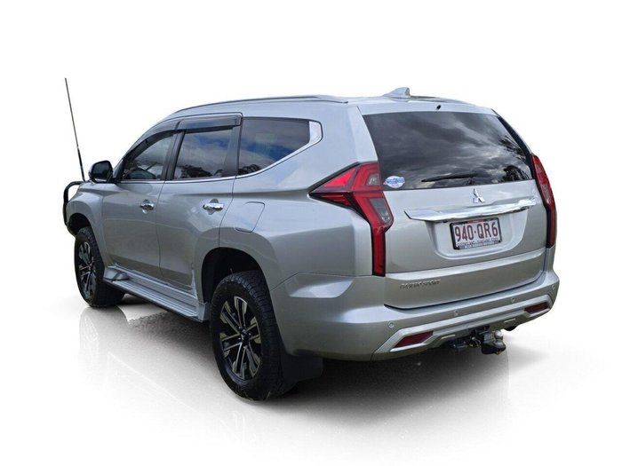 2020 Mitsubishi Pajero Sport GLS