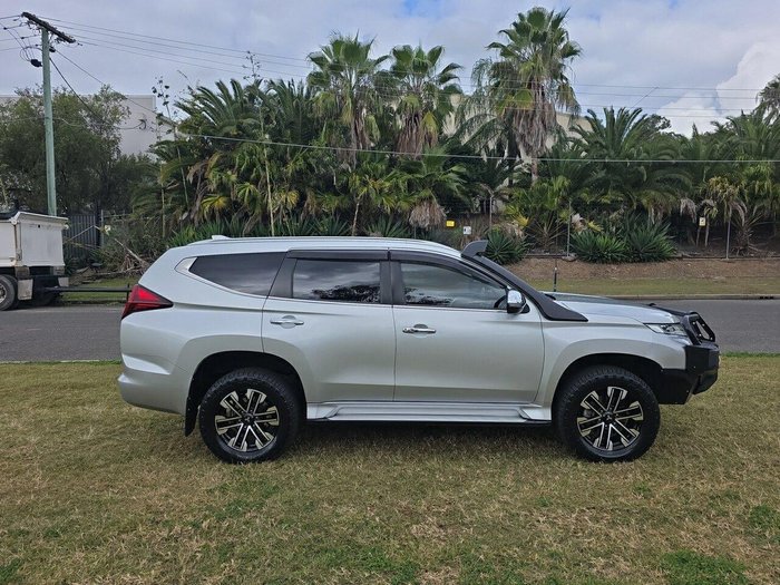 2020 Mitsubishi Pajero Sport GLS