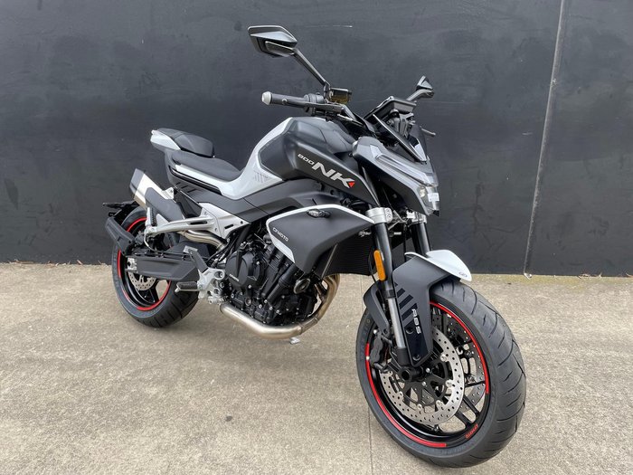 2024 CFMOTO 800NK Advance NK White