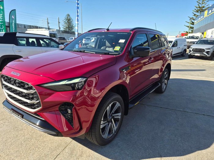 2026 Isuzu MU-X LS-T