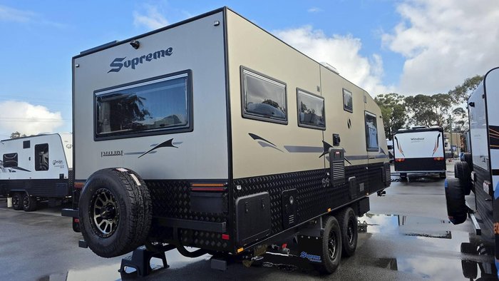 2026 Supreme 2200_R_K3e7_T Executive 22'