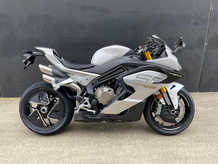 2026 CFMOTO 750SR-S SR White