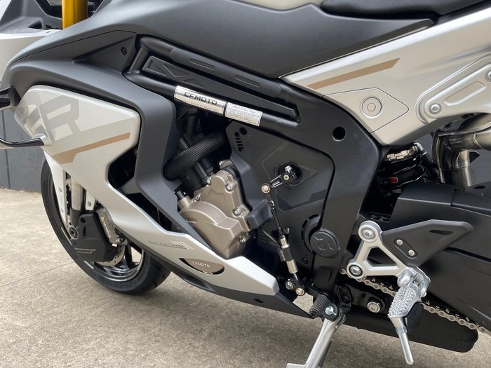 2026 CFMOTO 750SR-S SR White