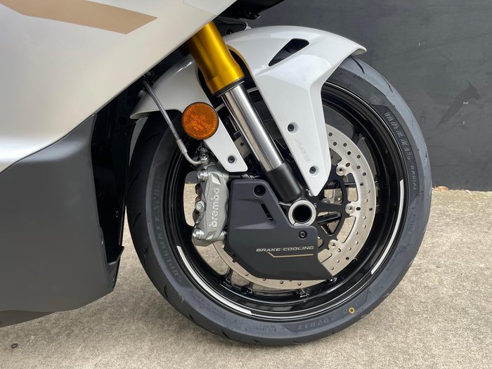 2026 CFMOTO 750SR-S SR White