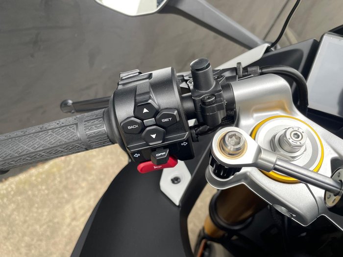 2026 CFMOTO 750SR-S SR White