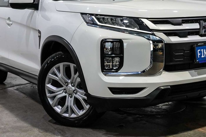 2024 Mitsubishi ASX ES