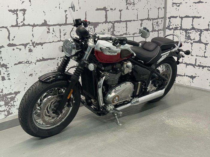 2025 Triumph Bonneville Speedmaster Speedmaster Red