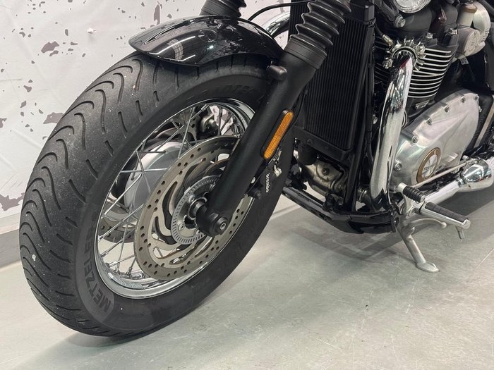 2025 Triumph Bonneville Speedmaster Speedmaster Red