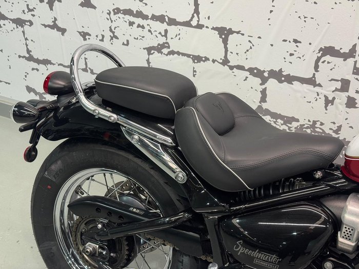 2025 Triumph Bonneville Speedmaster Speedmaster Red