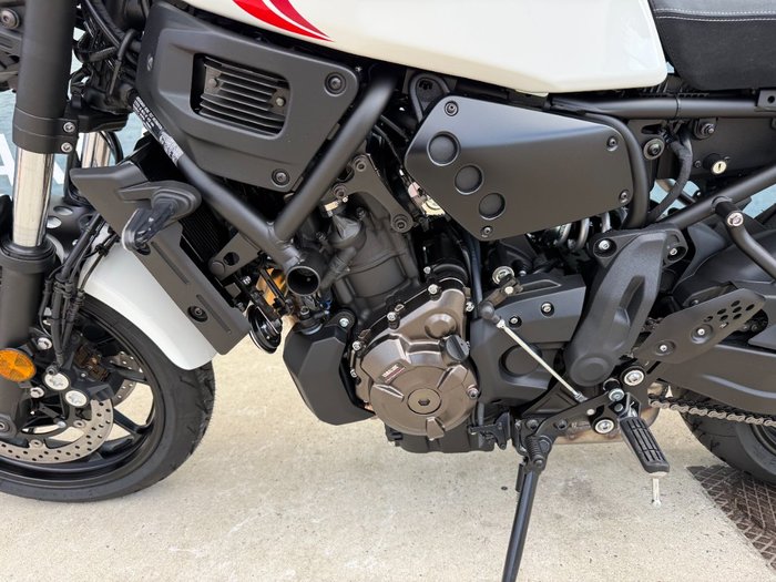 2026 Yamaha XSR700 White