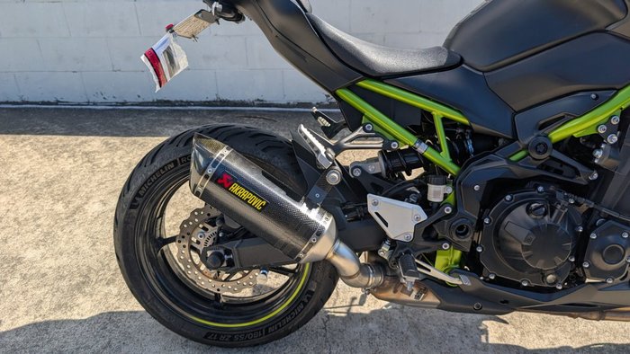 2021 Kawasaki Z900 SUPERNAKED (ZR900) Black