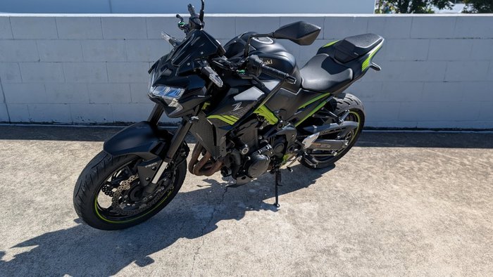 2021 Kawasaki Z900 SUPERNAKED (ZR900) Black