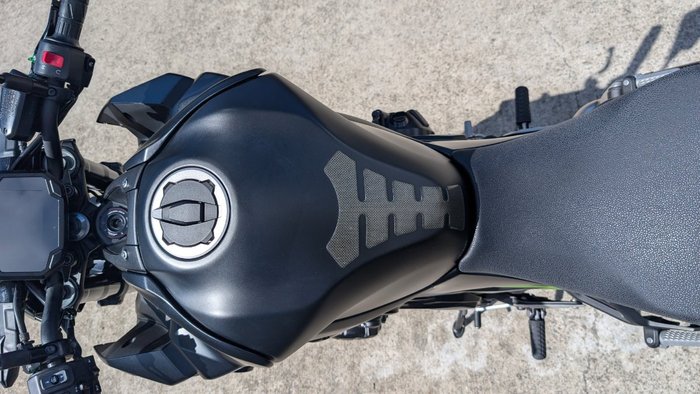 2021 Kawasaki Z900 SUPERNAKED (ZR900) Black