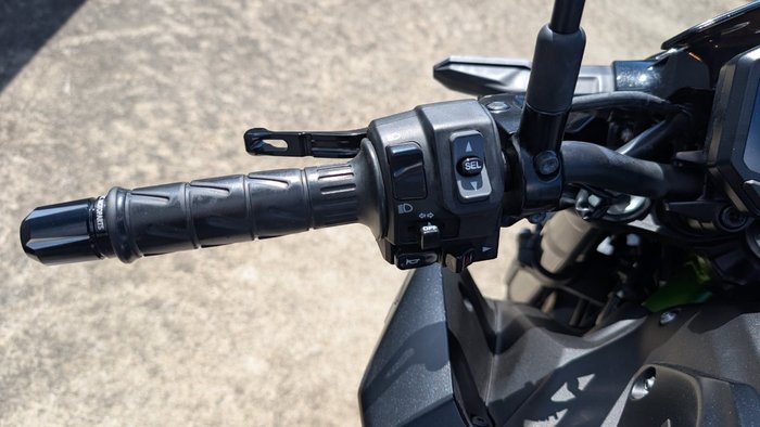 2021 Kawasaki Z900 SUPERNAKED (ZR900) Black