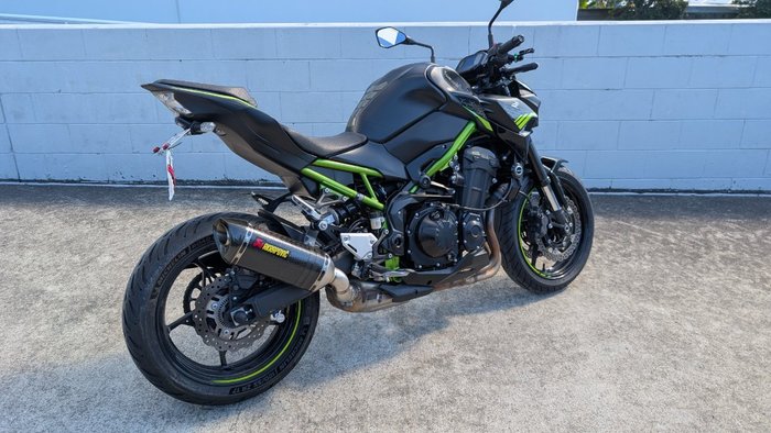 2021 Kawasaki Z900 SUPERNAKED (ZR900) Black
