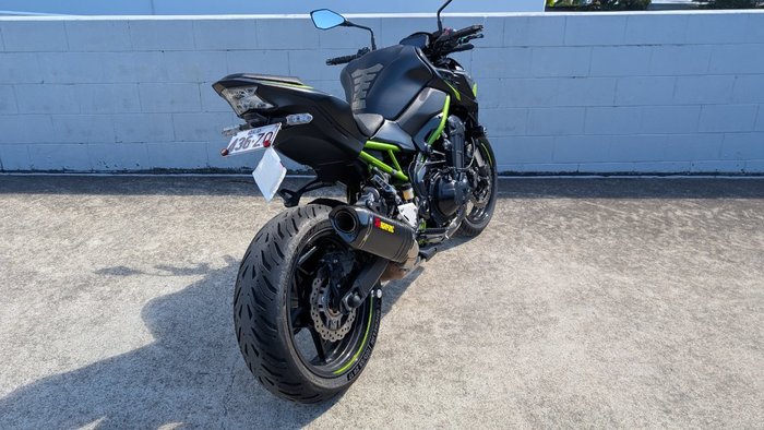 2021 Kawasaki Z900 SUPERNAKED (ZR900) Black