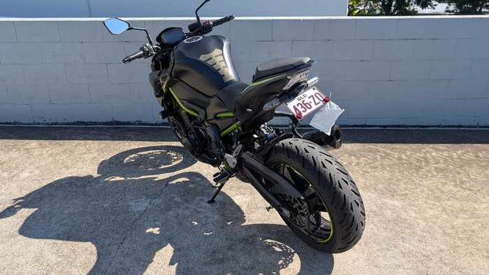 2021 Kawasaki Z900 SUPERNAKED (ZR900) Black