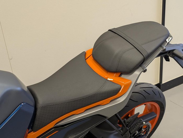 2025 KTM 390 Duke Duke Blue