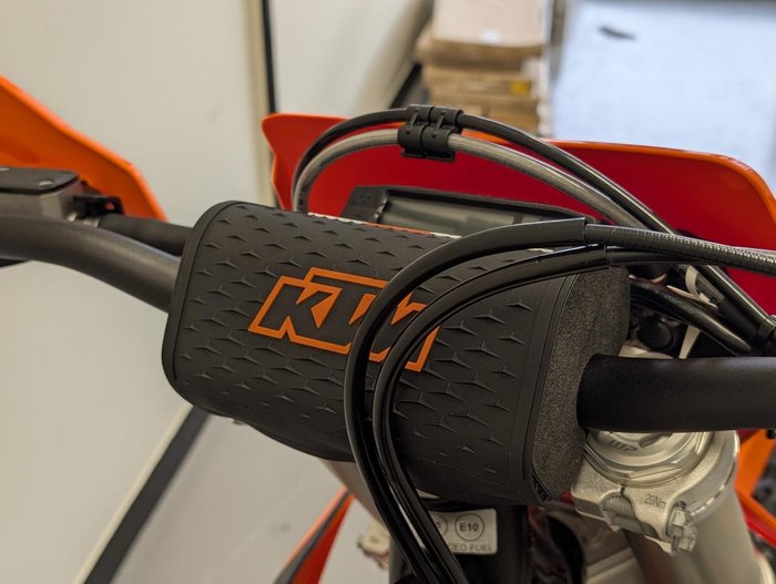 2026 KTM 300 EXC TBI EXC TBI Orange