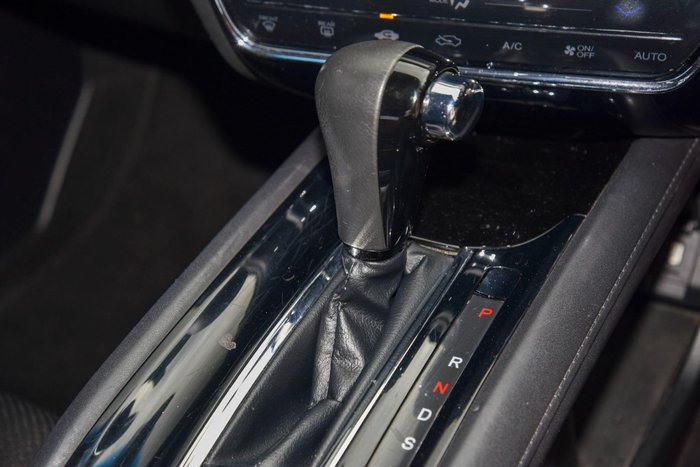 2015 Honda HR-V VTi-S