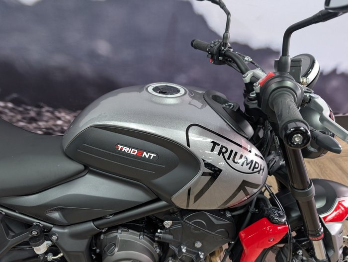 2023 Triumph TRIDENT 660 Black