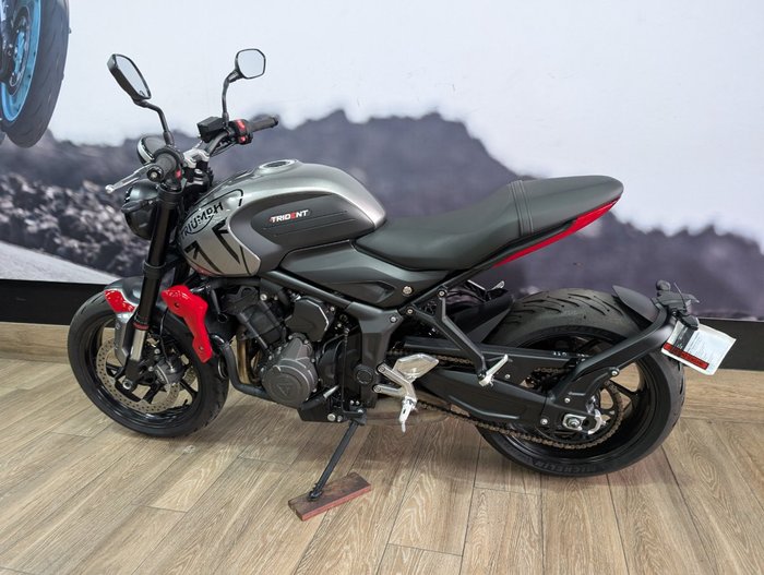 2023 Triumph TRIDENT 660 Black