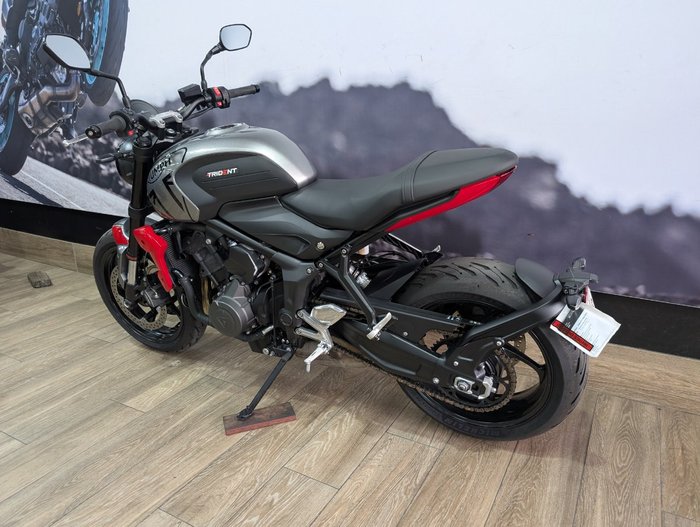 2023 Triumph TRIDENT 660 Black