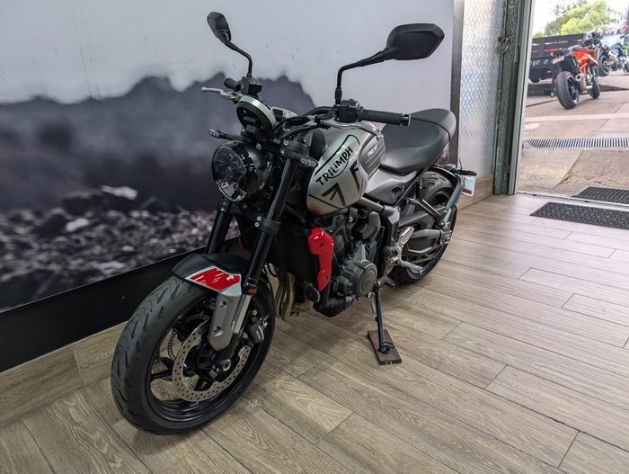 2023 Triumph TRIDENT 660 Black